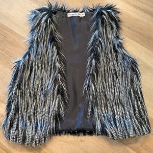 Faux Fur Vest Girls Youth Size Medium